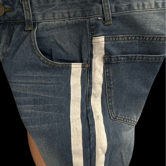 BOOHOO MAN Distressed Super Skinny White Painted Stripe Jean Blue Mens Size 28. - Picture 9 of 16